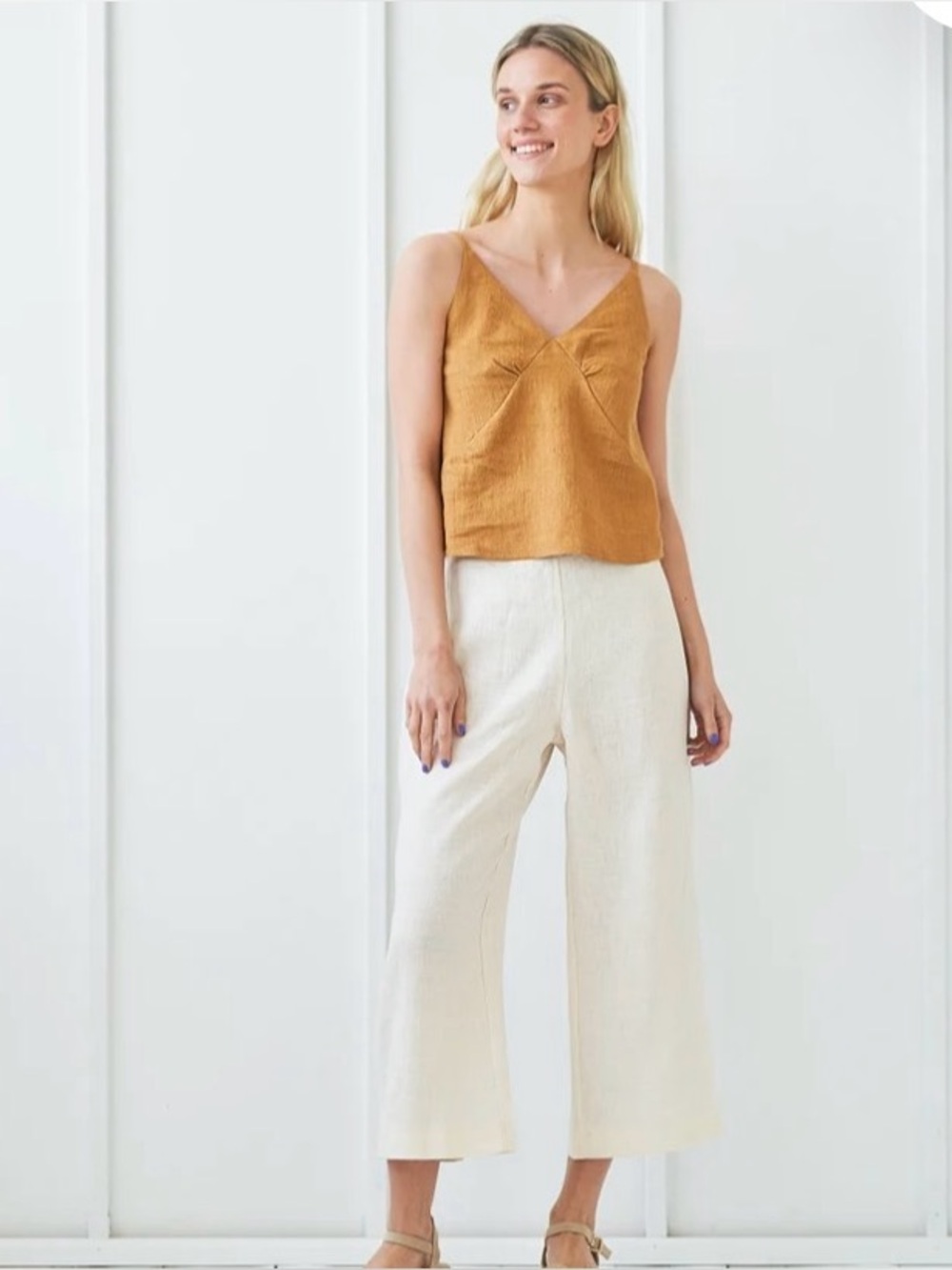 Handmade Linen Studios Light Blue Linen Tank - Picture 6 of 7